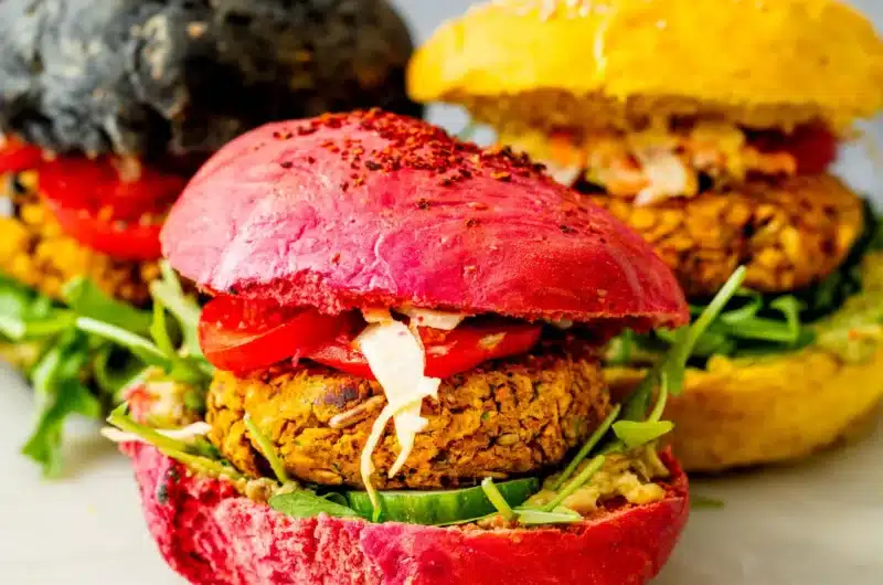 EM Burger schwarz, rot, gold