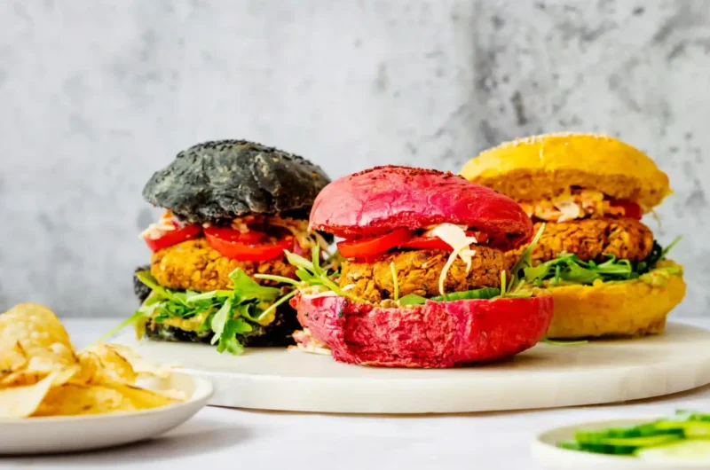 EM Burger schwarz, rot, gold